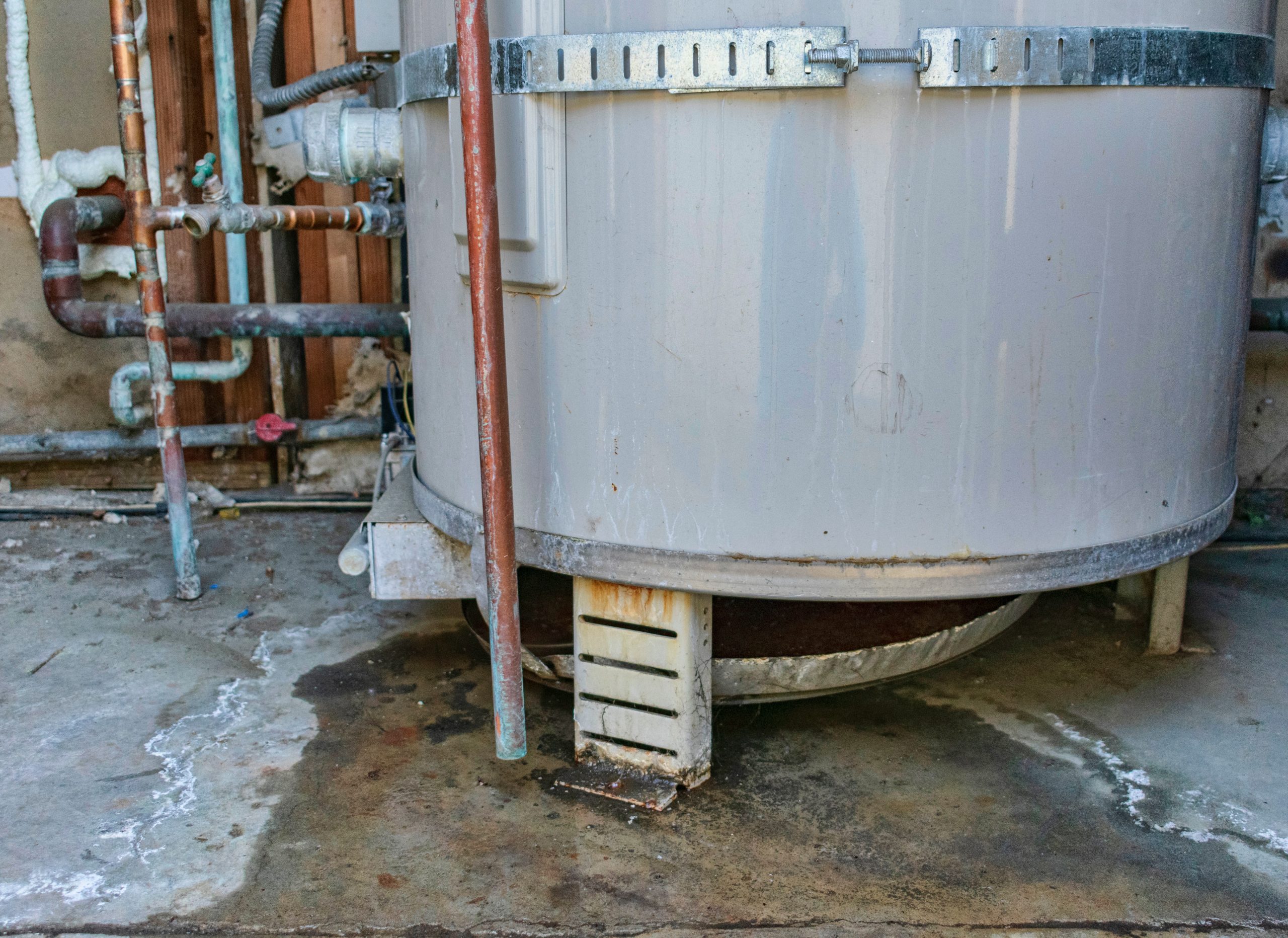 Signs That You Need to Replace Your Water Heater